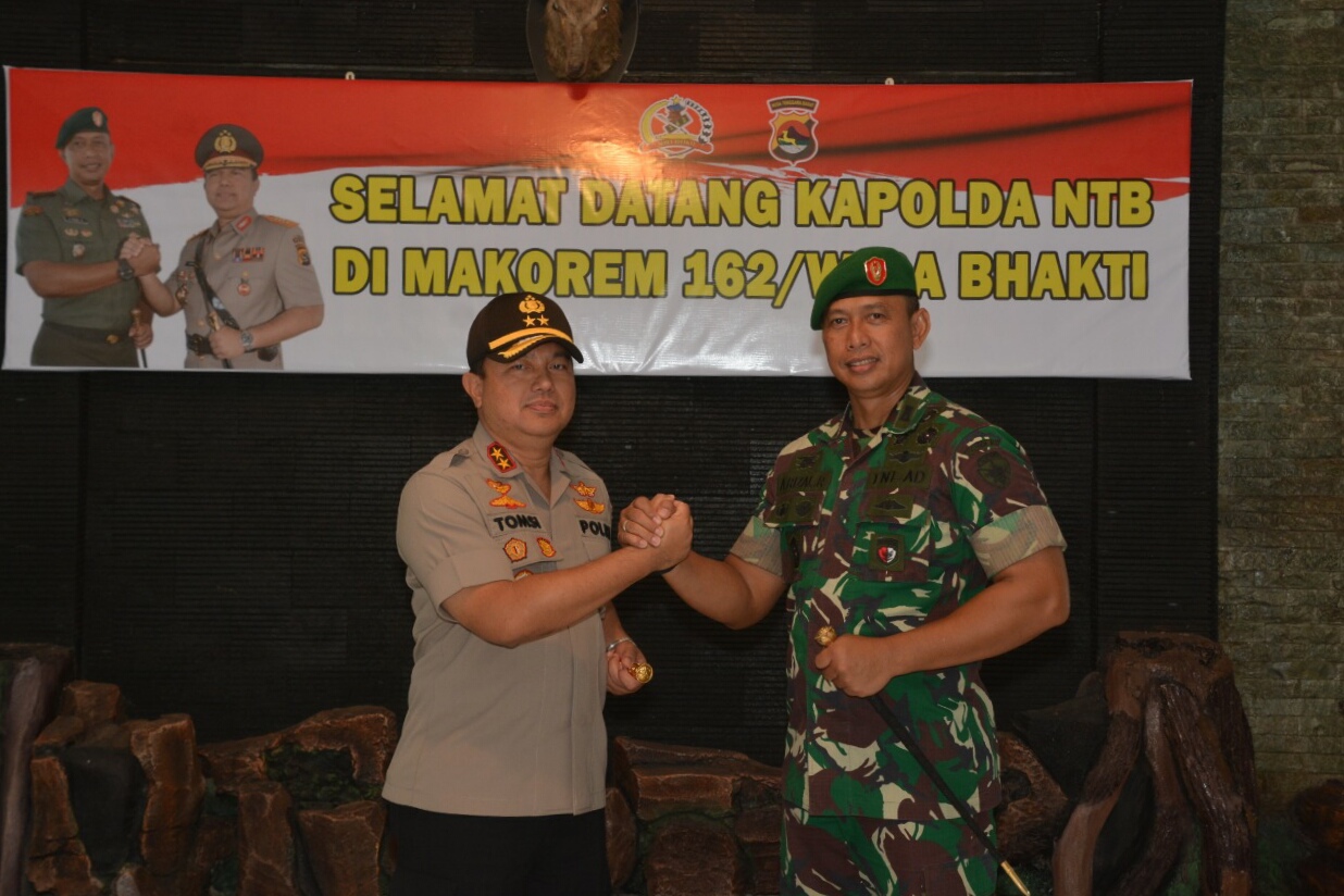 Kapolda NTB yang baru Inspektur Jenderal Polisi Drs. Tomsi Tohir Balaw, M.Si.