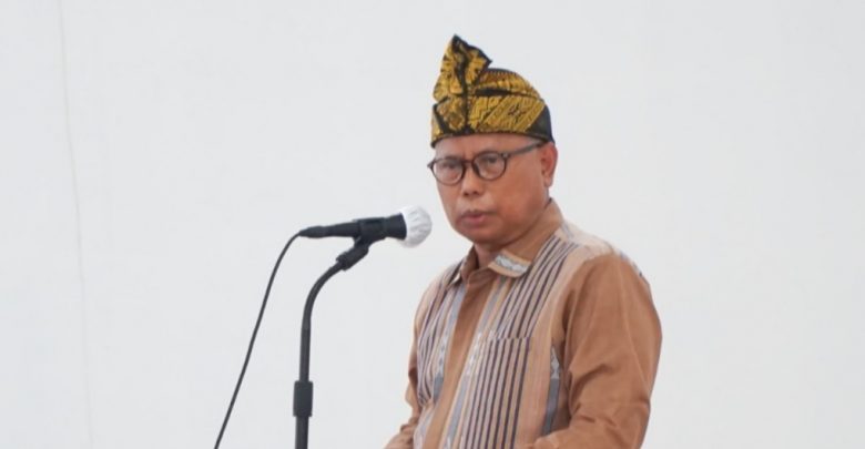 Bupati Lotim