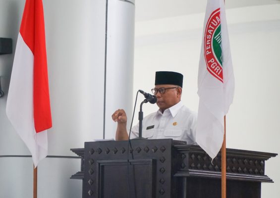 Bupati Buka Raker PGRI Lombok Timur