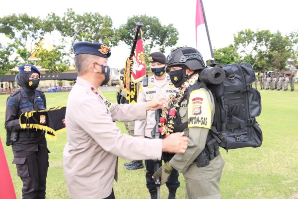 Dua SSK Personel Brimob Polda NTB BKO ke Papua Kembali ke Markas