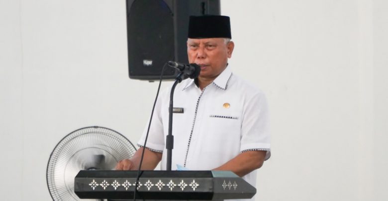 Bupati Lotim