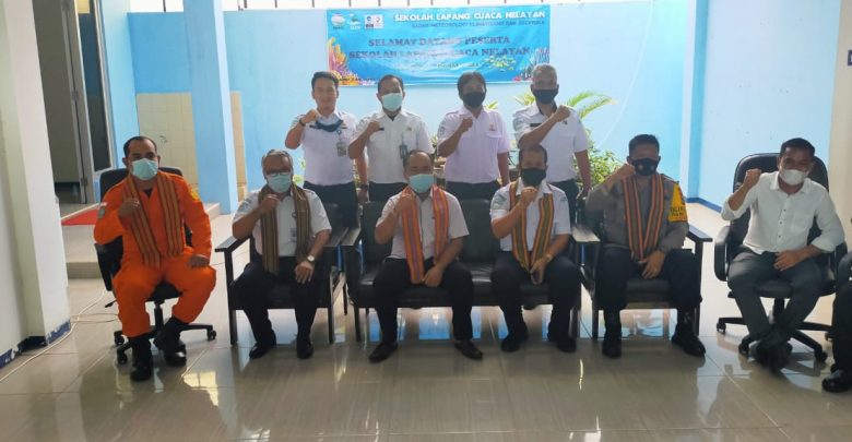 Stamet ZAM dan DPR RI Gelar Sekolah Lapang Cuaca Nelayan