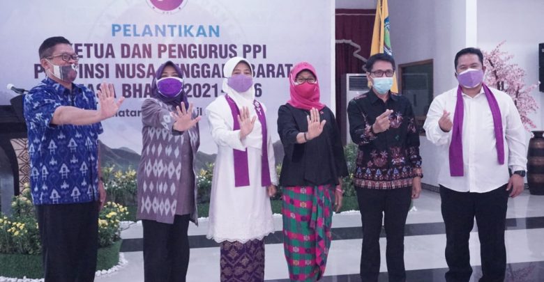 Hj. Niken Dilantik Jadi Ketua PPI NTB 2021-2026