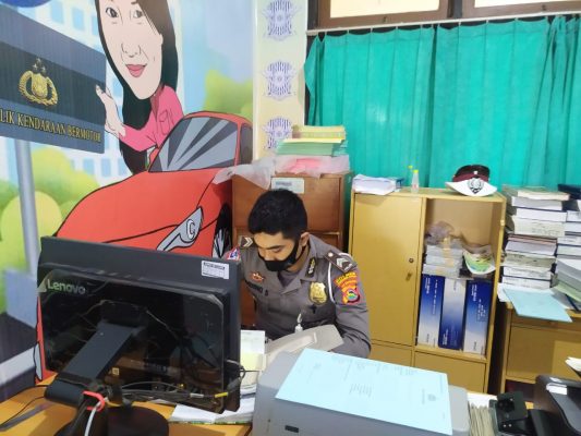Satlantas dan Dispenda Rutin Berikan Pelayanan Samsat Desa