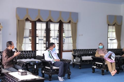 Wakil Gubernur NTB, Dr. Hj. Sitti Rohmi Djalilah