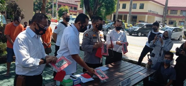 Polda NTB Gelar Hasil Pengungkapan 3C Polda NTB Gelar Hasil Pengungkapan 3C Bulan Ramadhan 1442 H