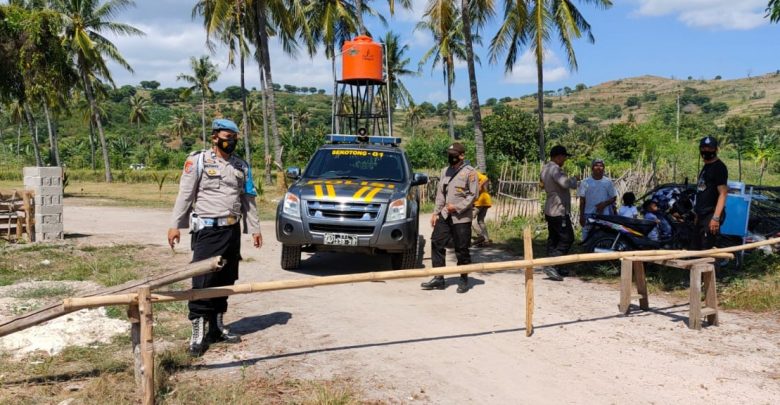 Libur Lebaran, Polsek Sekotong Pantau Lokasi Wisata dan Ziarah Kubur