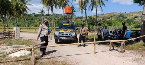 Libur Lebaran, Polsek Sekotong Pantau Lokasi Wisata dan Ziarah Kubur