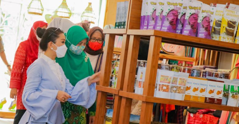 Dekranasda NTT Ingin Berkolaborasi Pengembangan Produk dengan NTB