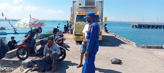 Polairud Polres Loteng Lakukan Patroli Pesisir Pantai Awang