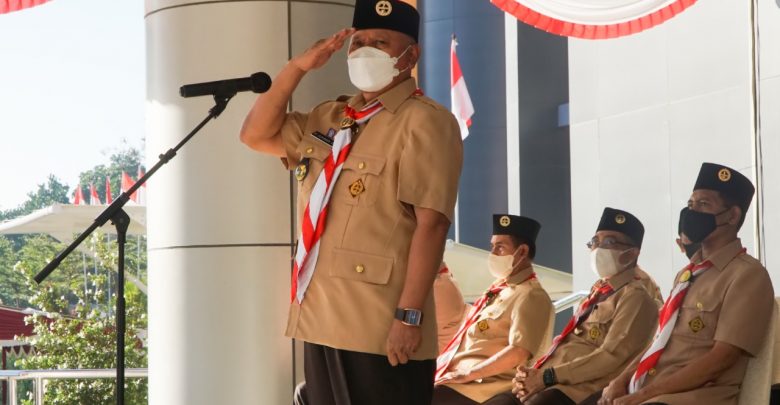 Bupati Lotim Sebagai Inspektur Upacara Peringatan Hari Pramuka ke-60