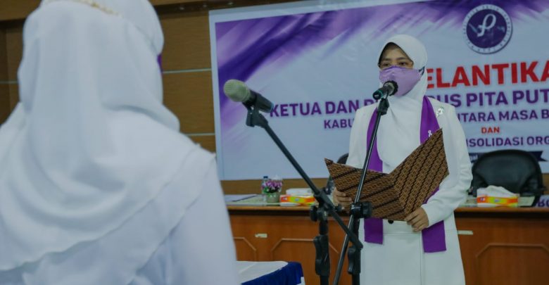 Ketua Pita Putih Provinsi NTB, Lantik Pengurus PPI KLU