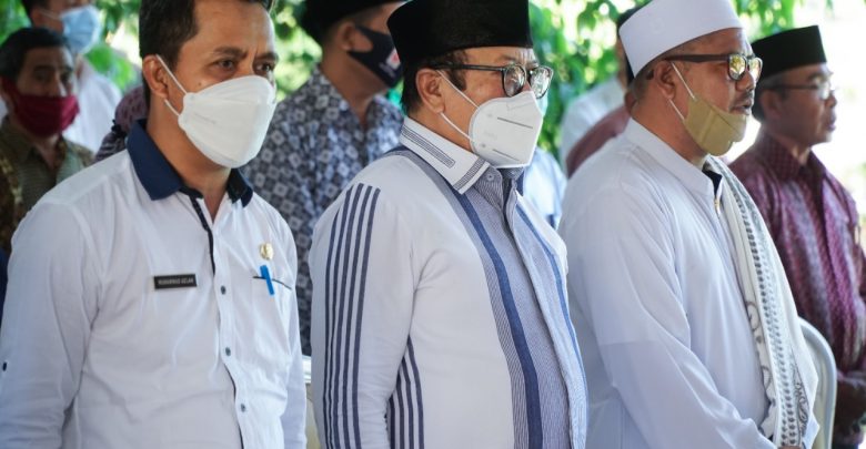 Wabup Lotim Hadiri Pelantikan Dewan Pengawas BUMDes Banjar Sari