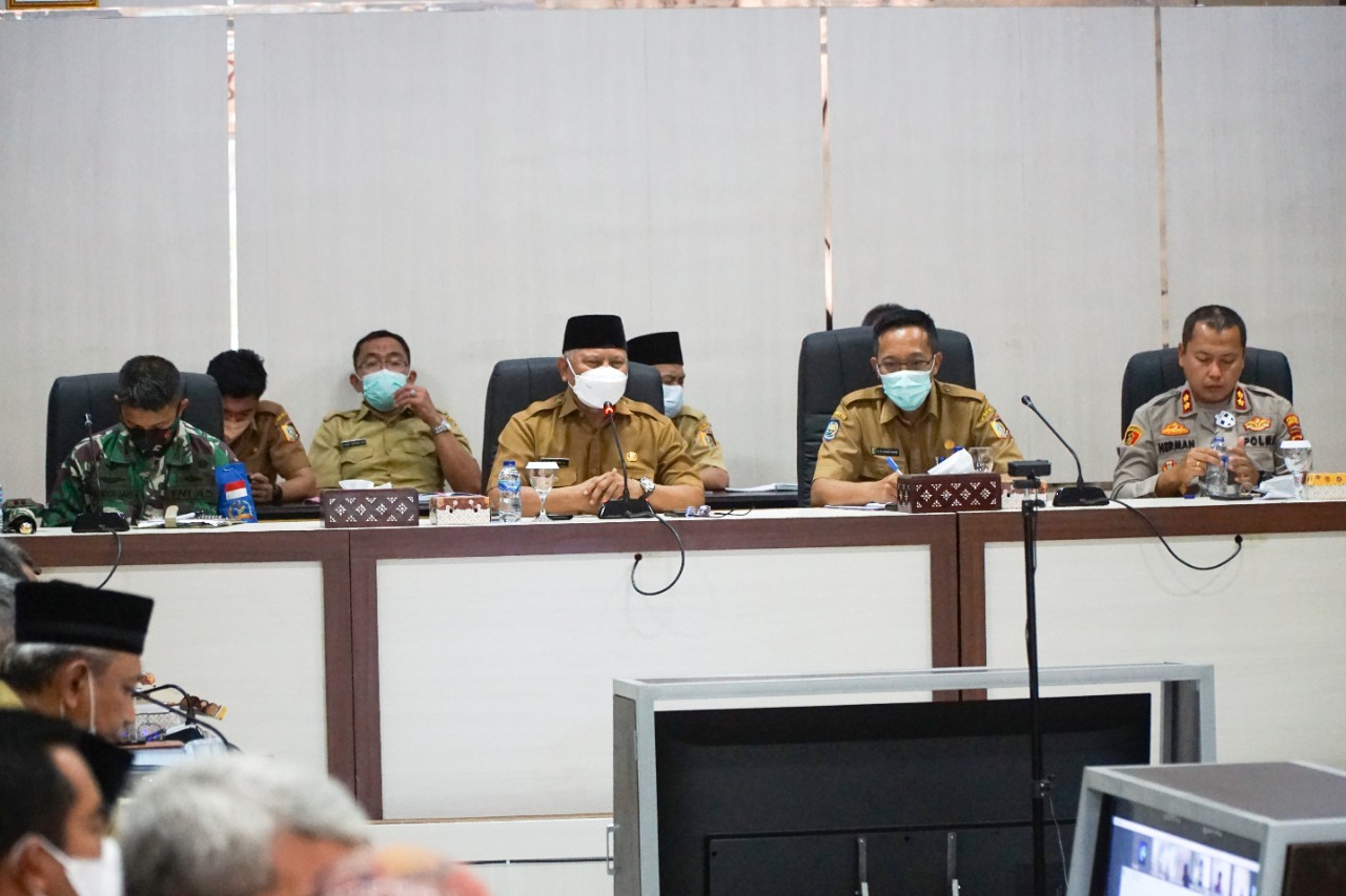 Kabupaten Lombok Timur Targetkan 70 Persen Masyarakat dapat Vaksin