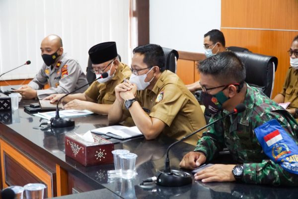 Bupati Lotim Gelar Rapat Koordinasi Program Sembako