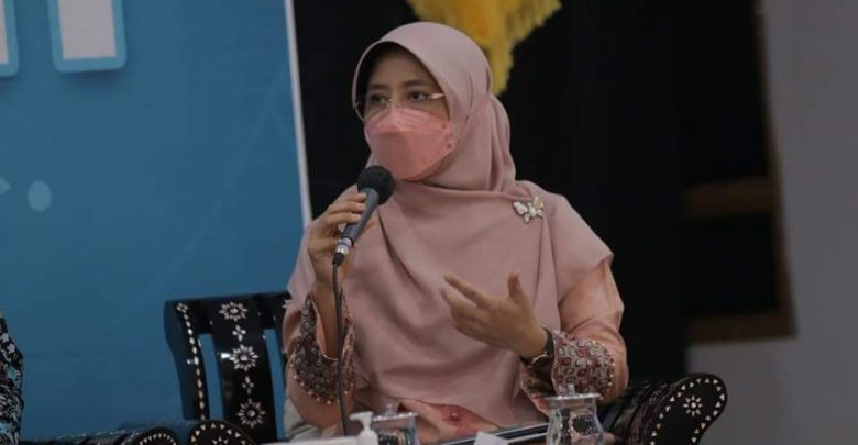 Ketua TP PKK NTB, Perkuat Peran Orang Tua Bagi Pendidikan Remaja