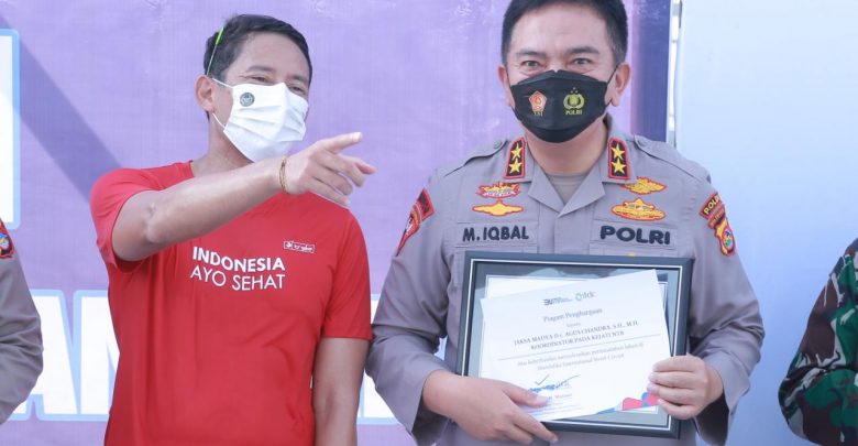 Menparekraf dan ITDC Beri Penghargaan untuk Kapolda NTB