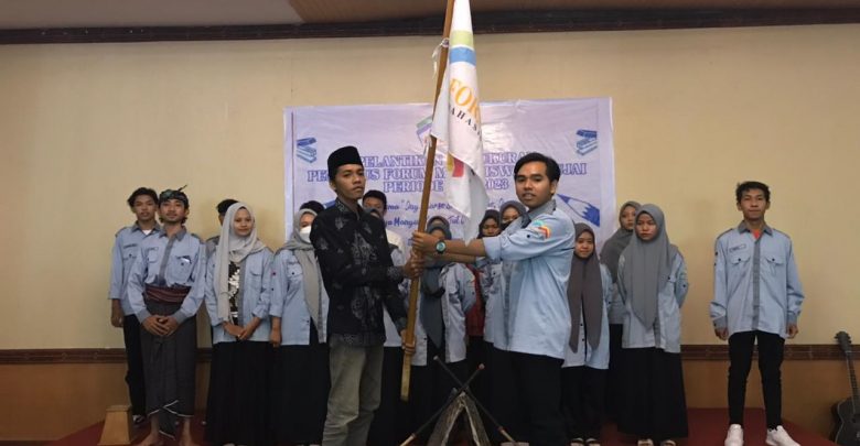 Badrul Muhayat Resmi Nahkodai Forum Mahasiswa Batujai