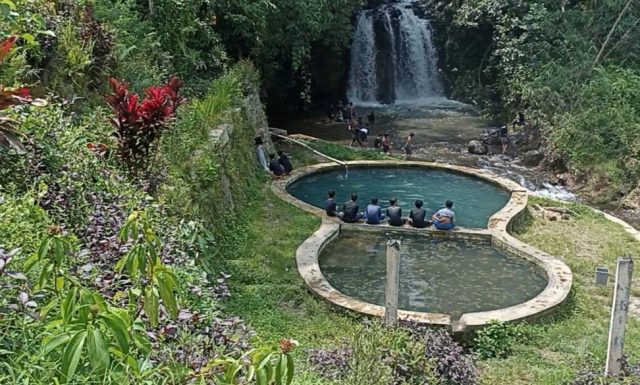 Air Terjun Babak Pelangi Desa Lantan