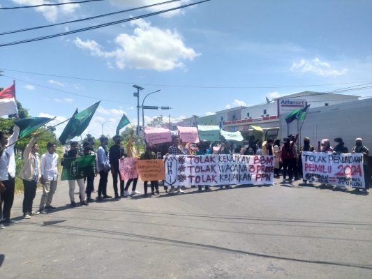 HMI Loteng Tolak Wacana Penambahan Jabatan Presiden