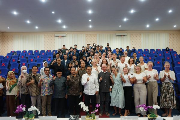 University of Agder Norwegia Studi Banding ke Universitas Mataram
