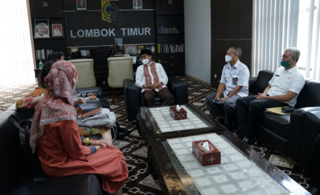 Komisi Pemberantasan Korupsi ke Lombok Timur, Ada apa ya?