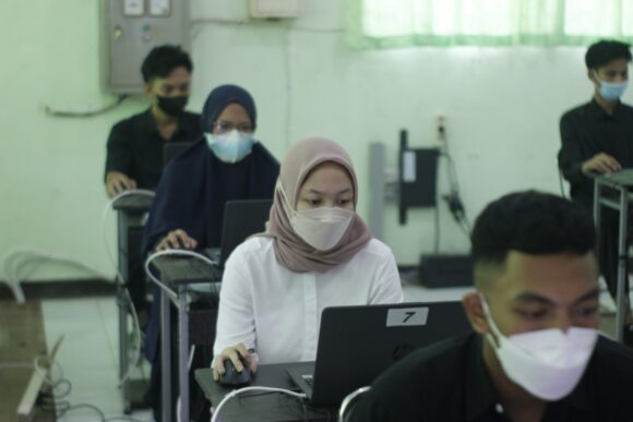 Hari Pertama UTBK-SBMPTN, 1.470 Peserta Ikut Ujian di Unram