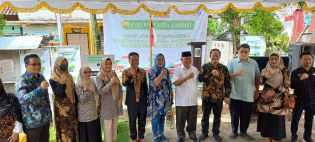 Delapan Desa di Lotim Dapat Bantuan Akses Internet Mandiri
