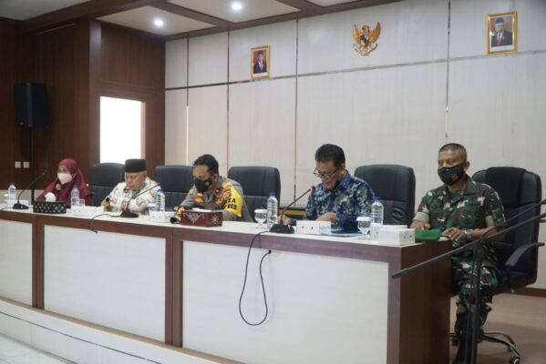 Bupati Lotim Mengikuti Rakor untuk Merumuskan RAPBD Perubahan