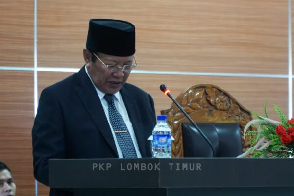 Wagub Hadiri Rapat Paripurna Perubahan KAU-PPAS APBD Lotim 2022