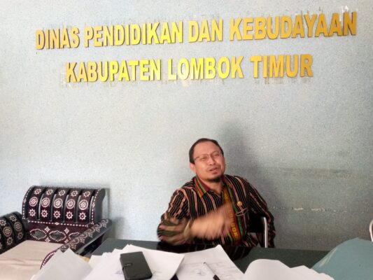 Perabot Baru Ruang Kelas Perpustakaan dan Lab dari DAK Dipertanyakan Pihak Sekolah