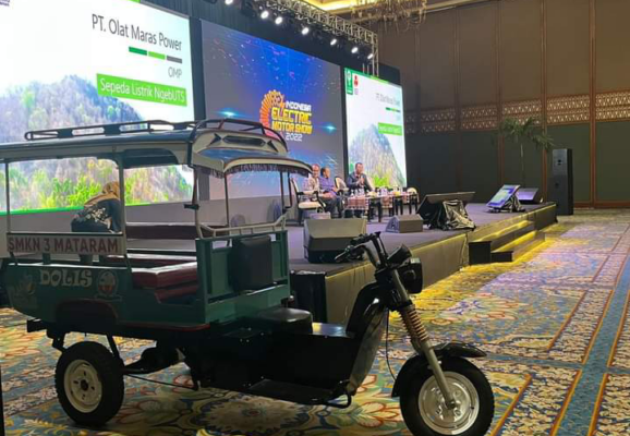 Cidomo Listrik Dipamerkan di Indonesia Electric Motor Show
