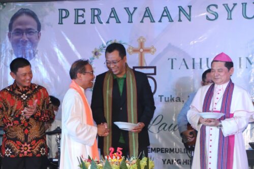 Perayaan Syukur 25 Tahun Imamat RD Dihadiri Gubernur NTB