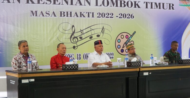 Bupati Lantik Pengurus Dewan Kesenian Kabupaten Lombok Timur