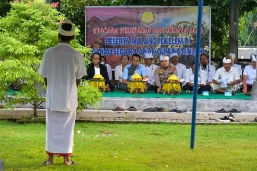 Gubernur, Ritual Agama Sejatinya menghidupkan Harapan Pada Tuhan