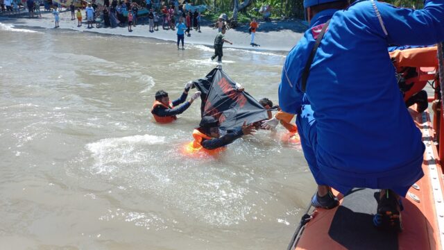 Dit Polairud Polda NTB Temukan Bocah Hanyut di Pantai Tanjung Menangis