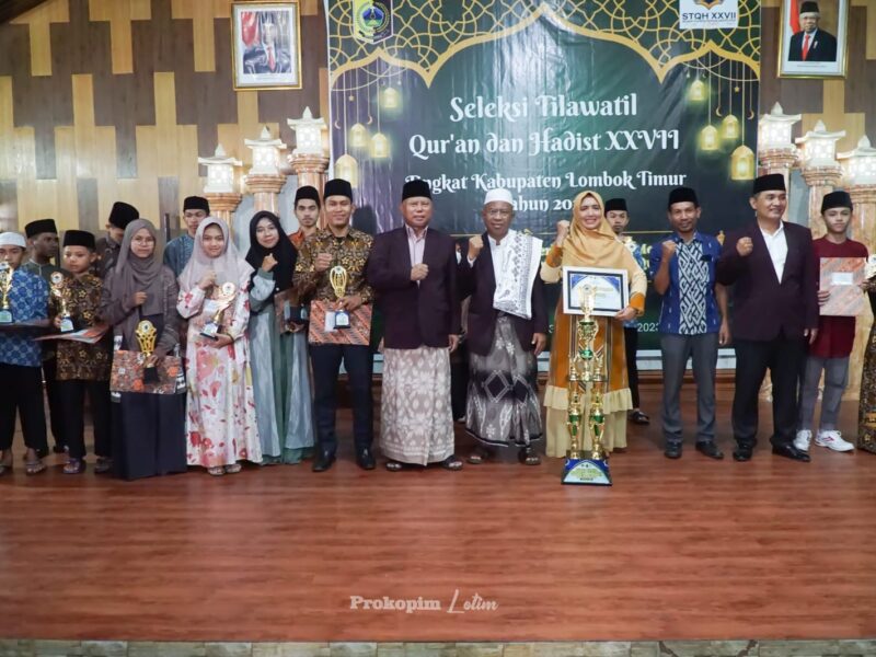 Juara Umum STQH XXVII Tingkat Kabupaten Lotim dari Kecamatan Selong