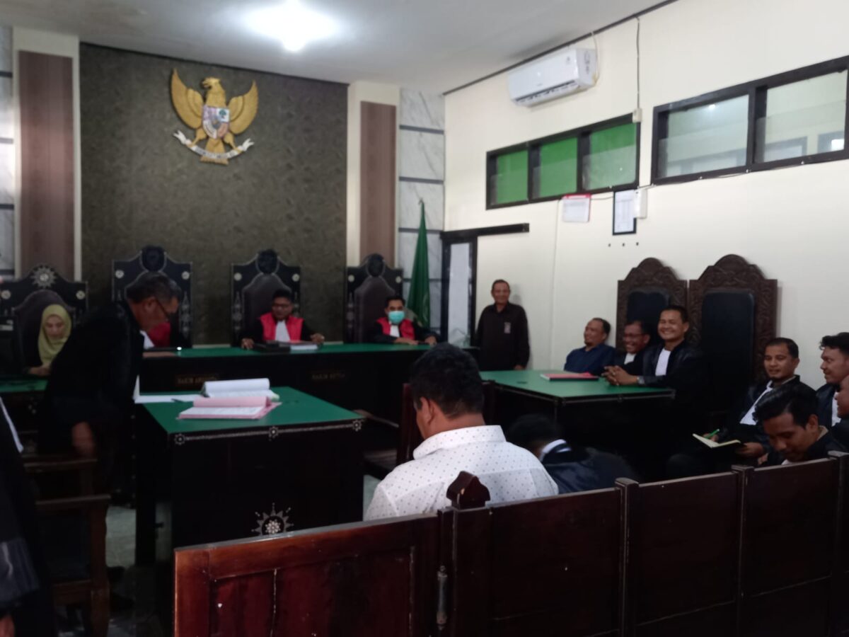 Sidang Kasus ITE, Saksi Ahli Ringankan Fihiruddin