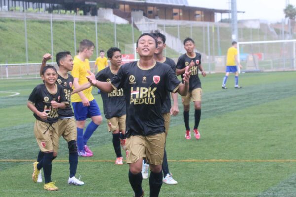 Tim ISA Lombok FC U-16 Pecundangi  Manortown United FC 4-1 di Barcelona Spanyol