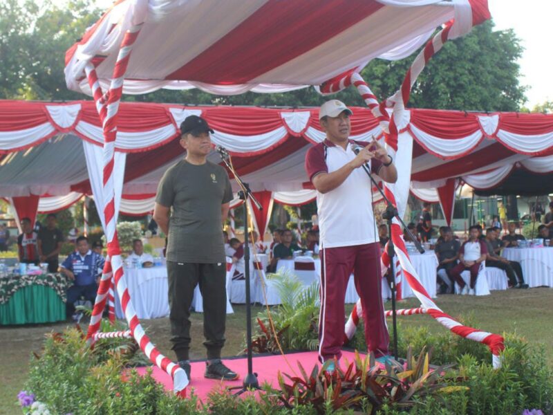 TNI Polri dan Pemda Gelar Olah Raga Bersama di Lapangan Trisula Gebang