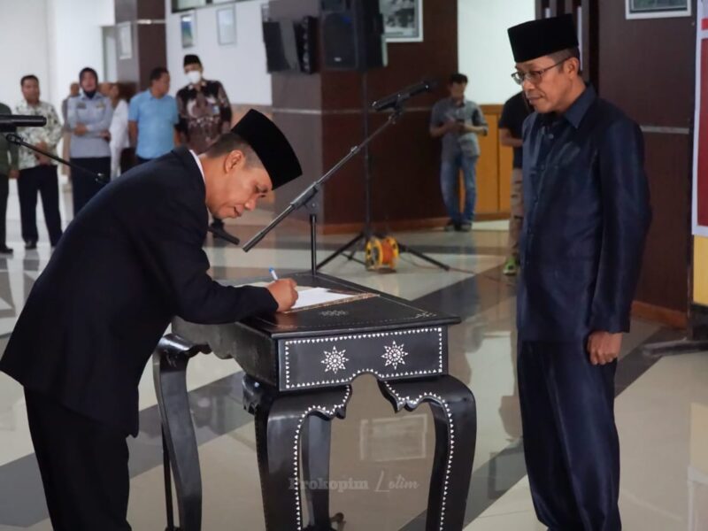 Sekda Lantik JPT Pratama Administrator Pengawasan Pemda Lotim