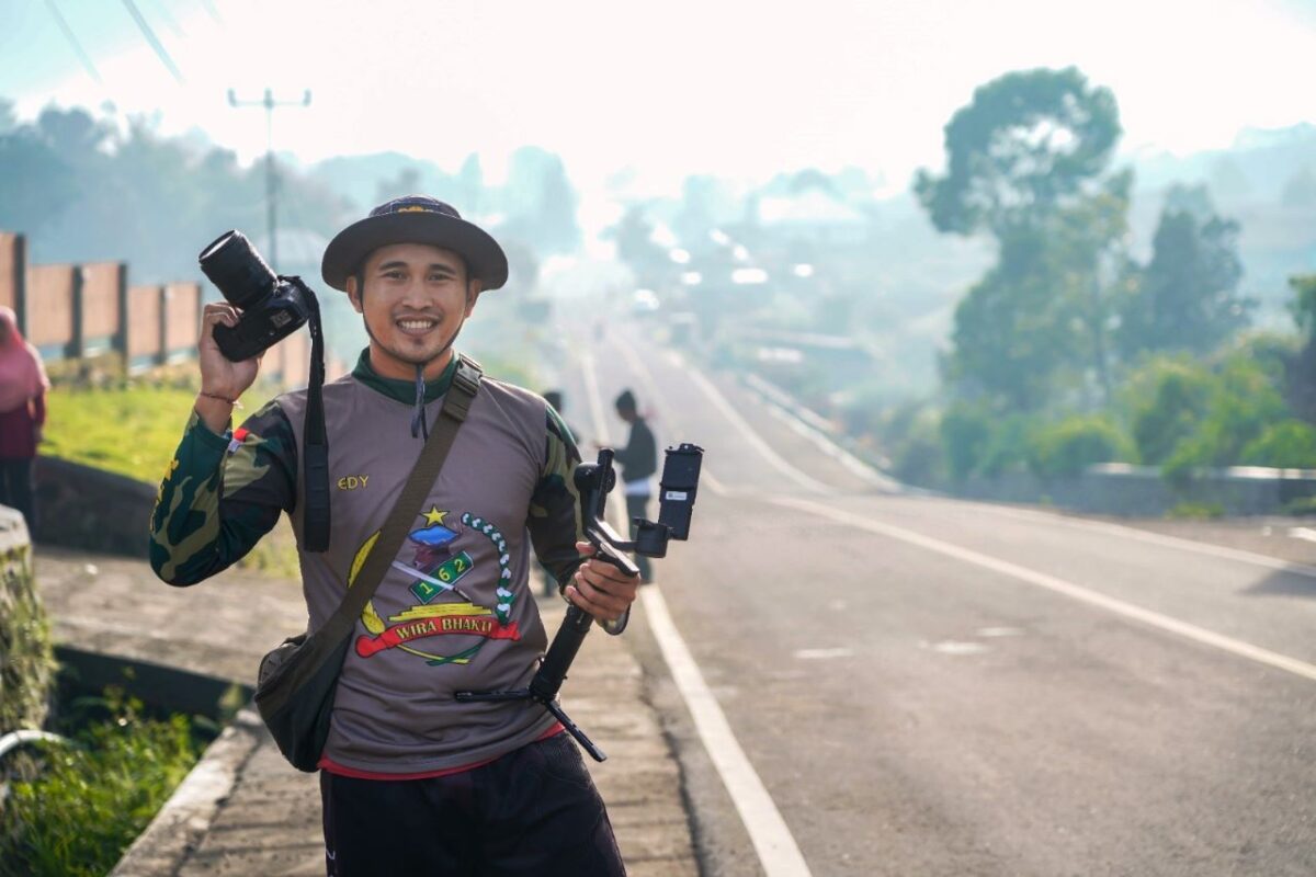 Hari Bhayangkara ke 77, Hasil Jepretan Fotografer Penrem 162/WB Raih Juara III