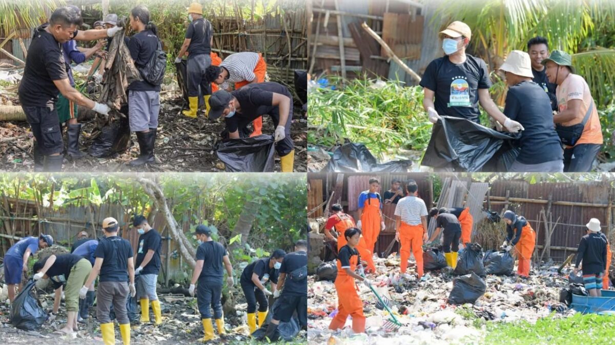 Peduli Lingkungan, Bank NTB Syariah dan Musuh Bebenes Bersihkan Sampah di Ampenan
