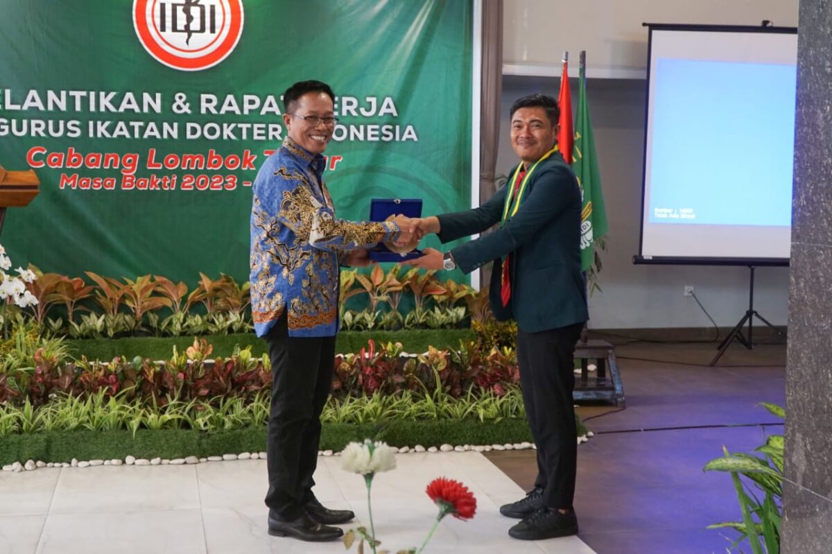 Pj Bupati Hadiri Pelantikan Pengurus Ikatan Dokter Indonesia Lotim