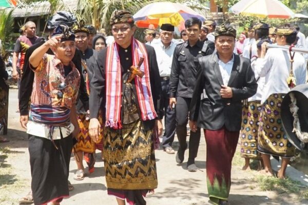 Rowah Syukur Siu Digelar Masyarakat Desa Jurit di Otak Aik Bumbang
