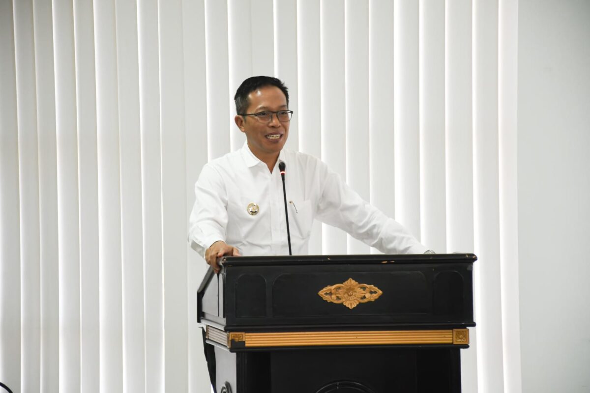Pj Bupati Resmikan Sekolah Pasar Modal Syariah Chapter Lotim