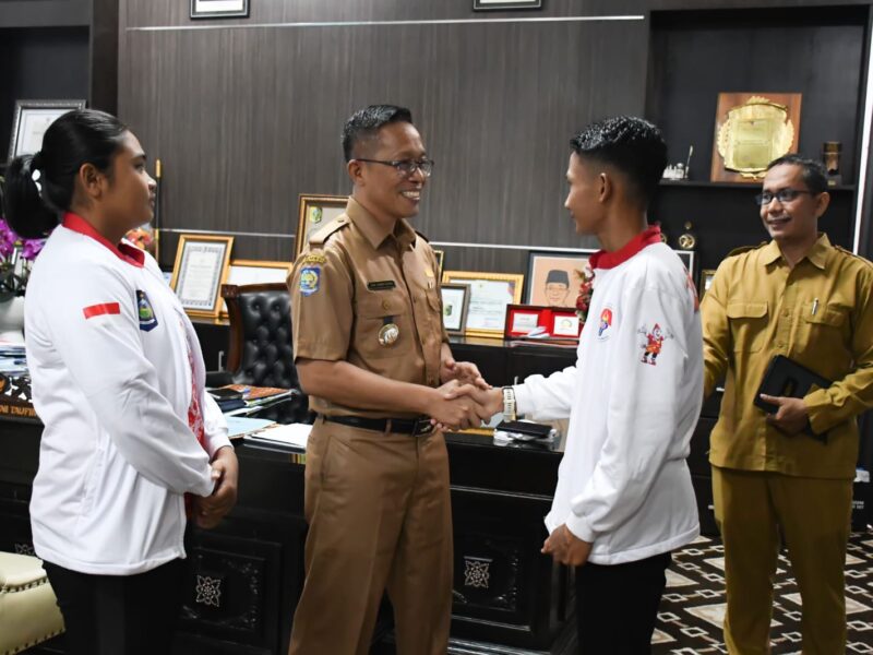 Pj Bupati Lotim Menerima Dua Atlet Pelajar SEA Youth Athletic Championship