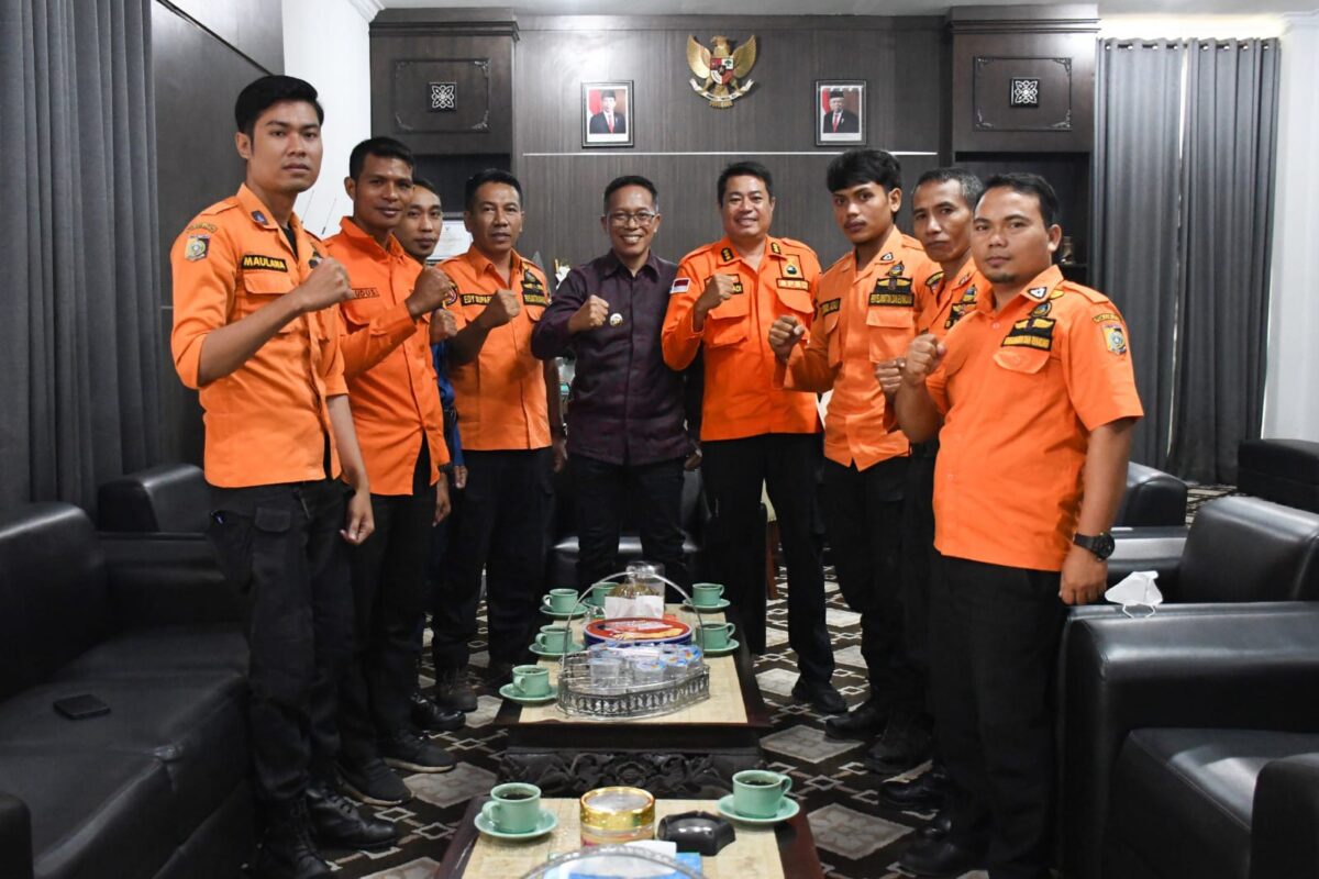 Pj Bupati Lotim Melepas Empat Anggota Tim SAR Mengikuti Jambore