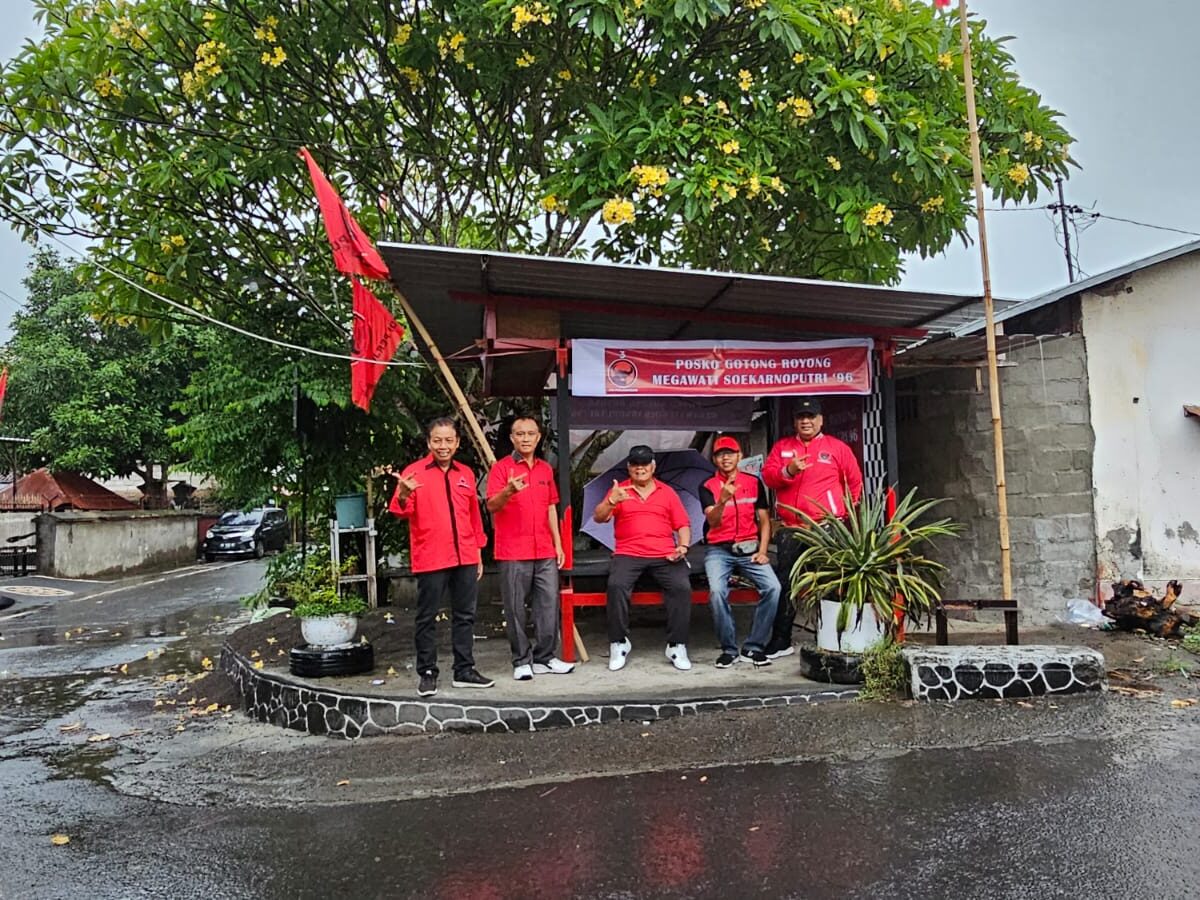 Rachmat Hidayat Resmikan Posko Gotong Royong Megawati di Karang Medain