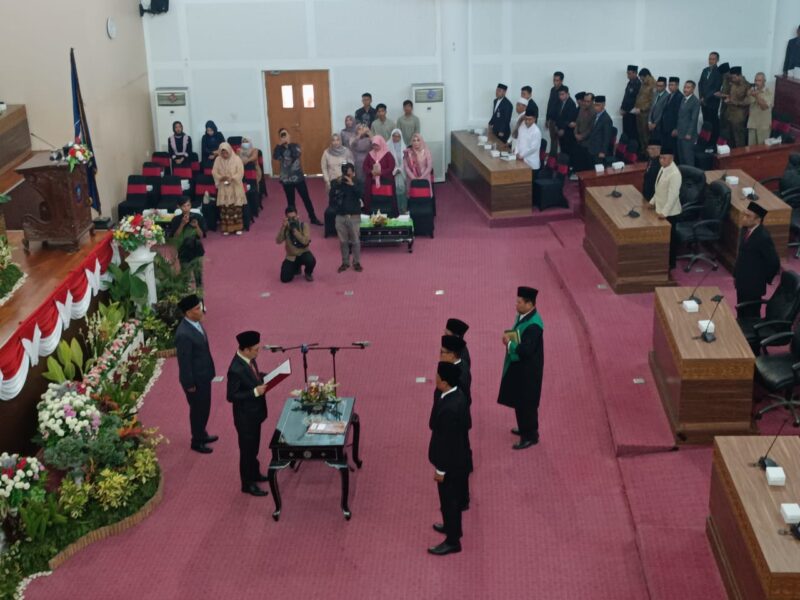 DPRD Lombok Tengah Lantik PAW, Berikut Namanya